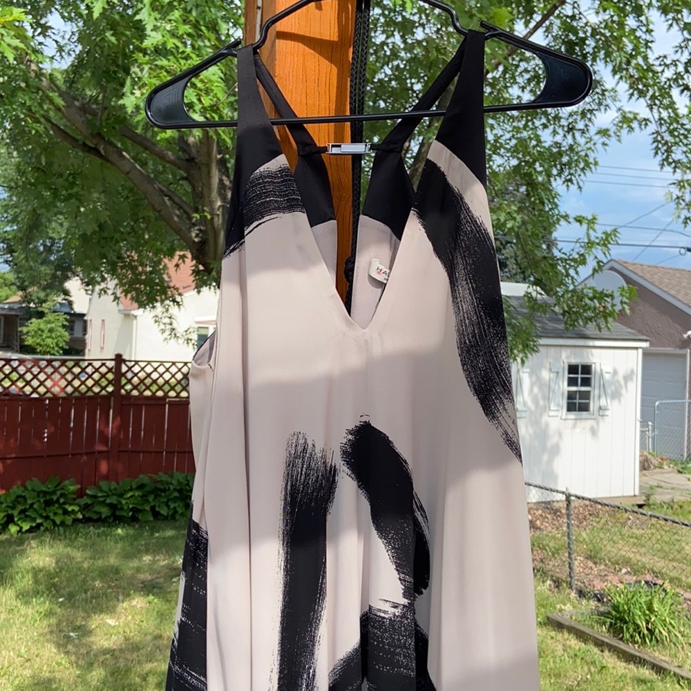 HALSTON DRESS💃🏼 - Picture 8 of 9